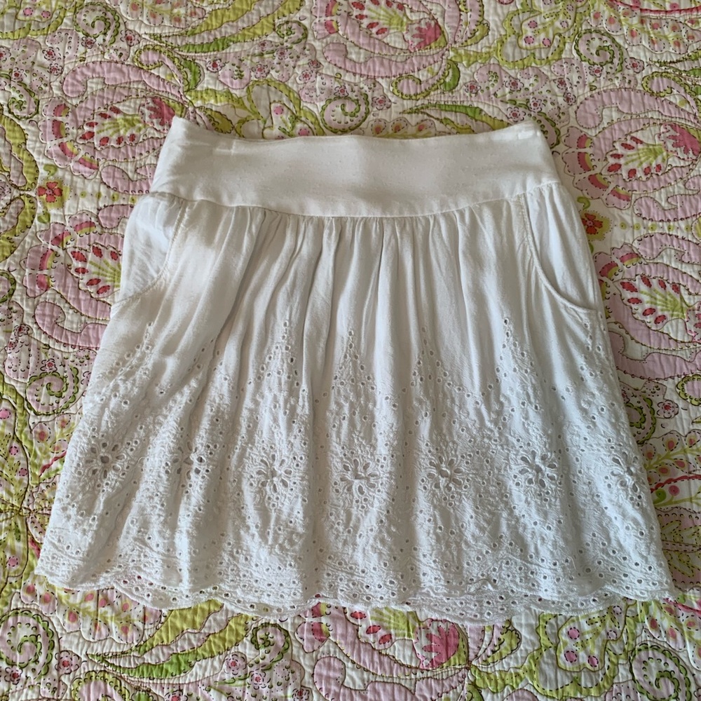 White Vanity Skirt with POCKETS